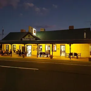  Hotel Wellshot Australia